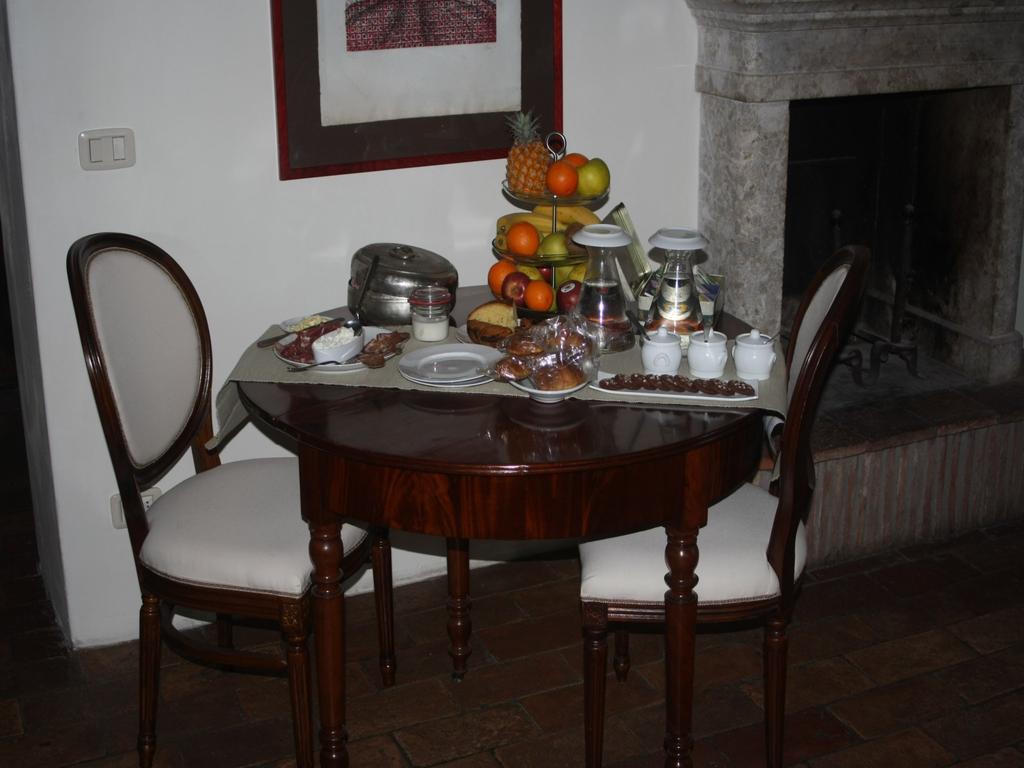 Bed and Breakfast Poggioba à Sovana Extérieur photo